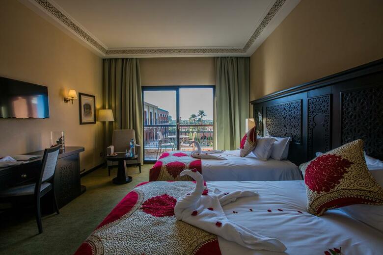 Hotel Riad Ennakhil And Spa