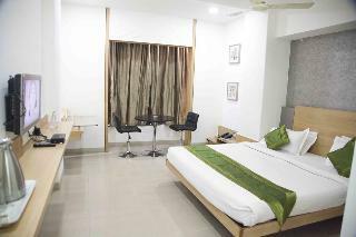 Oyo 1000 Hotel Admiral Suites
