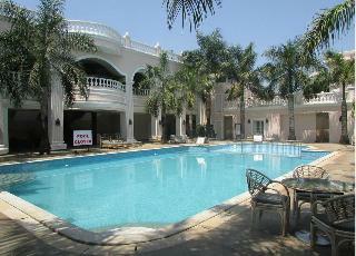 Hotel Club Mahindra Emerald Palms