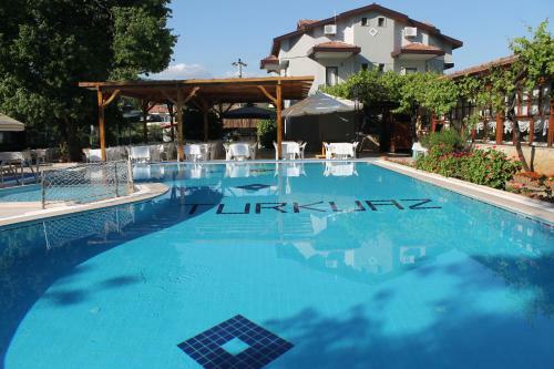 Club Turkuaz Garden Hotel