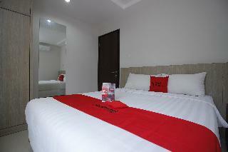 Hotel Reddoorz Plus @ Tb Simatupang