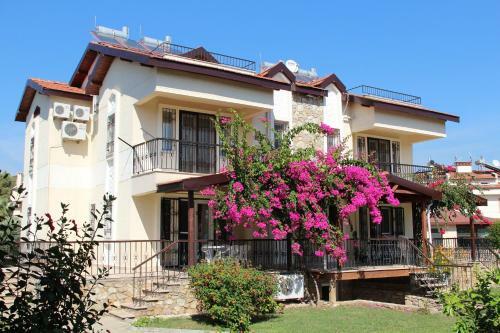 Lale Apartments Fethiye