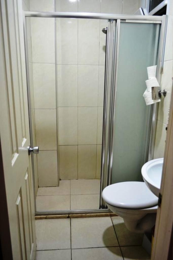 Hotel Second Home Suites