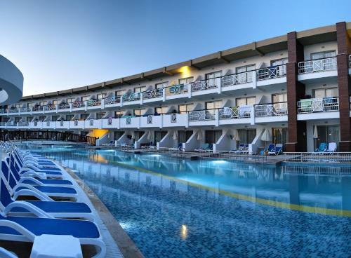 Hotel Ephesia Holiday Beach Club