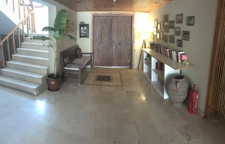 Kilim Apart Hotel