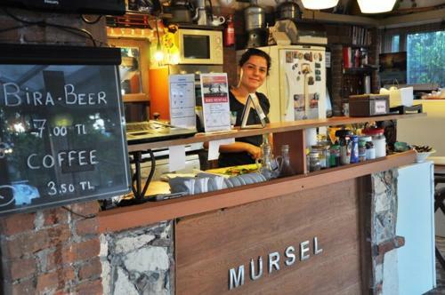 Hostal Mursel Pension Garden Hotel