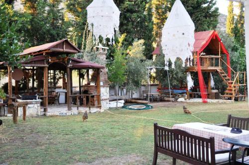 Hostal Mursel Pension Garden Hotel