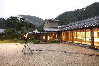 Hotel Hanamaki Onsen Kashoen