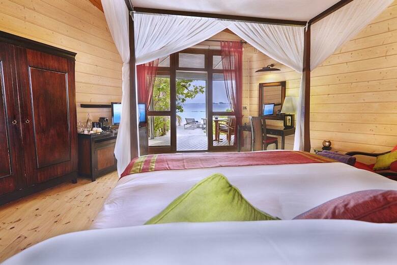 Hotel Komandoo Maldives Island Resort