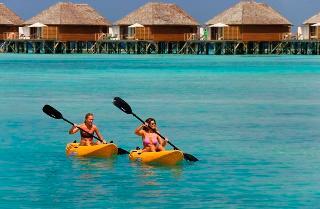 Hotel Vakarufalhi Island Resort