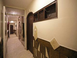 Oyo 11599 Hotel Hi Life