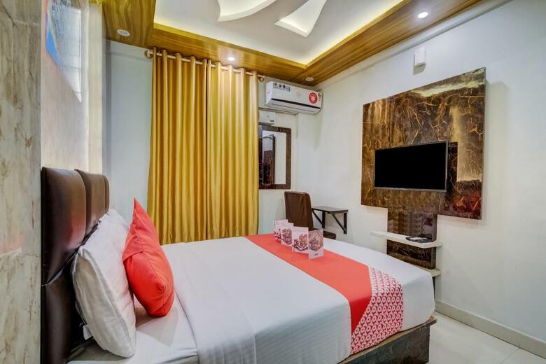 Hotel Oyo 11915 Varcity Park