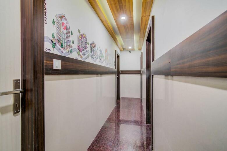 Hotel Oyo 11915 Varcity Park