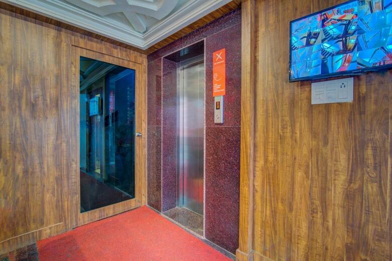 Hotel Oyo 11915 Varcity Park