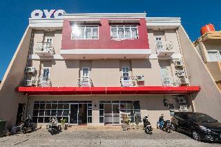 Hotel Oyo 1075 Rumah Indah Losari Inn