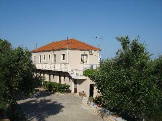Hotel Villa Kapnisi