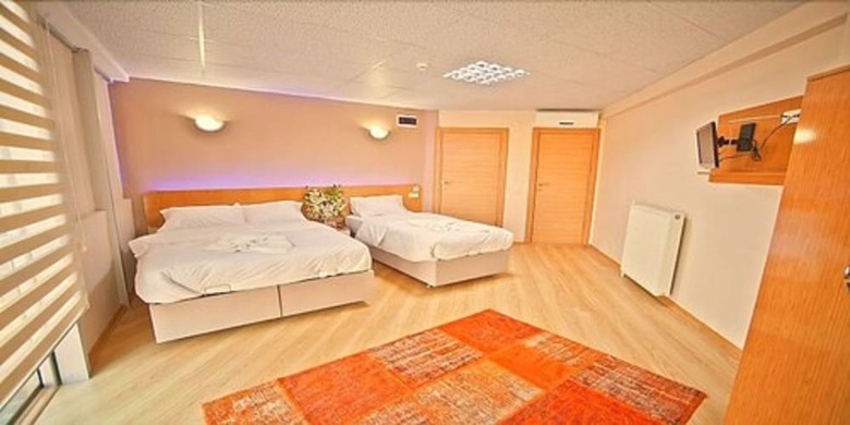 Bed & Breakfast Avcilar Dedem Hotel
