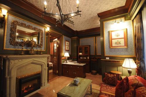 Bed & Breakfast The Old England Manor