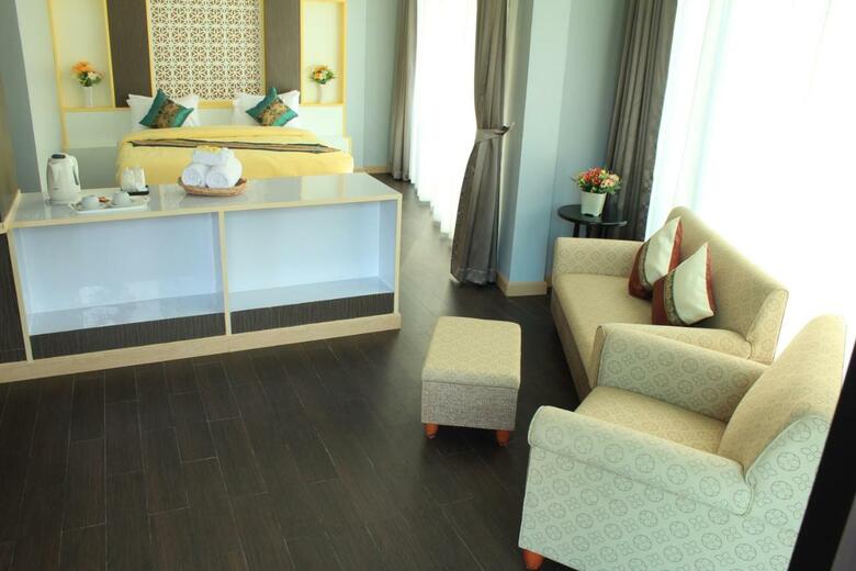Hotel Saranya Riverhouse