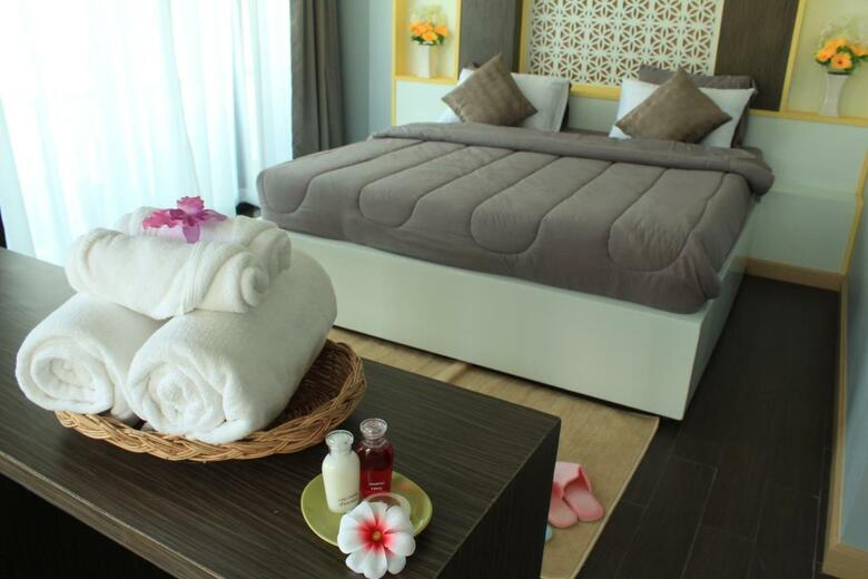 Hotel Saranya Riverhouse