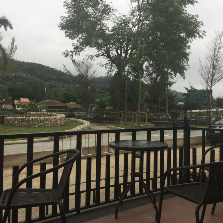 Hotel Saranya Riverhouse