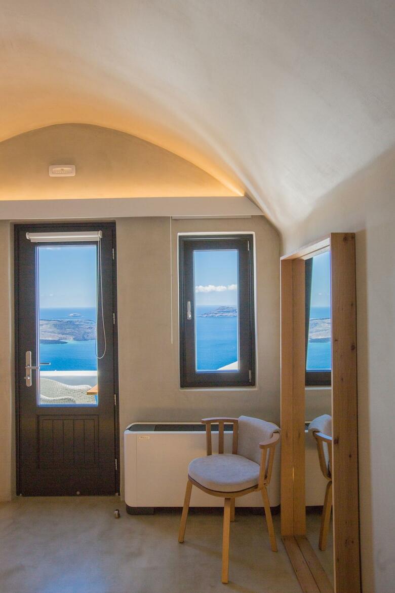 Chic Hotel Santorini