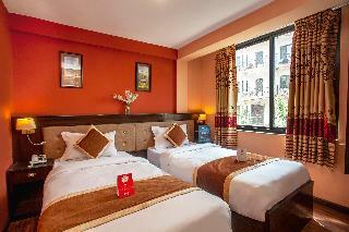 Hotel Divine Guest House