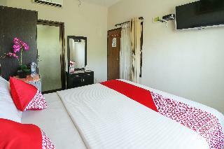 Hotel Oyo 734 Tuban Torres Accomodation