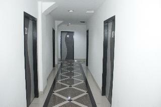 Oyo 844 Surya Hotel