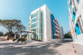 Hotel Oyo Flagship 1170 The Habitat Karawaci