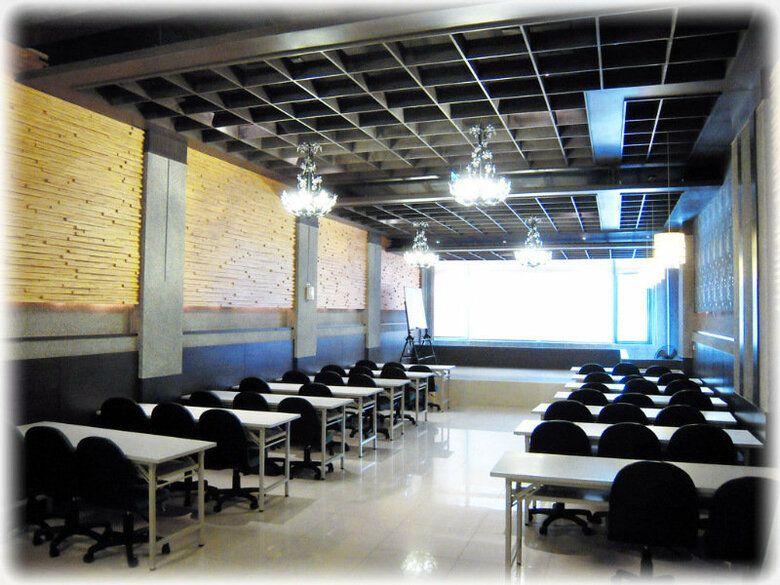 Shihzuwan Hotel - Kaohsiung Station