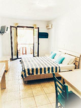 Alypiako Traditional Apartments