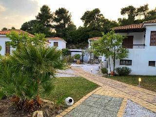 Alypiako Traditional Apartments