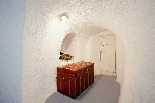 Villa Alexander's Suites