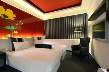 Holiday Garden Hotel