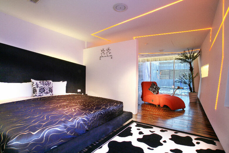Hotel Ya Nold Fashion House