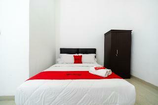 Hotel Reddoorz Near Makassar Town Square 2