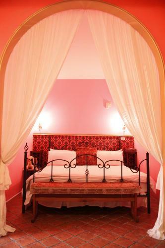 Bed & Breakfast Raid Garden Boutique Hotel