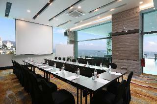 Hotel Hompton By The Beach Penang
