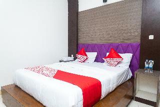 Hotel Oyo 681 Wisma Family Raya