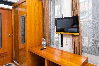 Hotel Oyo 681 Wisma Family Raya