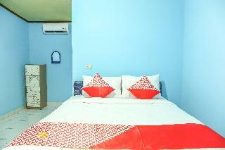 Hotel Oyo 1662 Zury Homestay