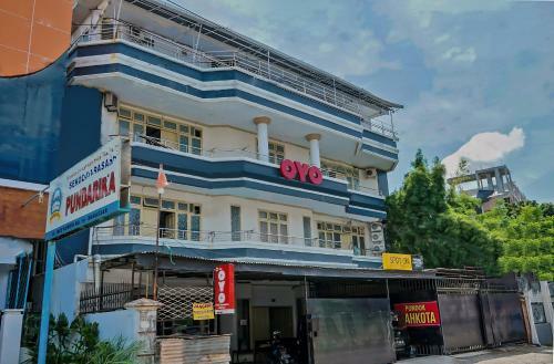 Hotel Oyo 2186 Pondok Mahkota