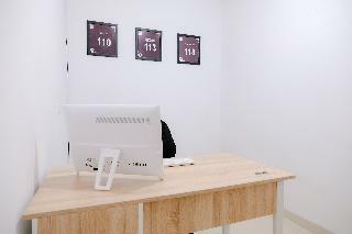 Hotel Oyo 2338 Point Homy Co-living Space