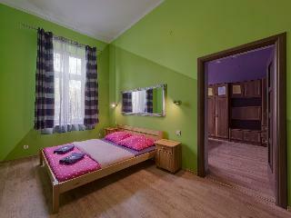 Aparthotel Queens Apartments