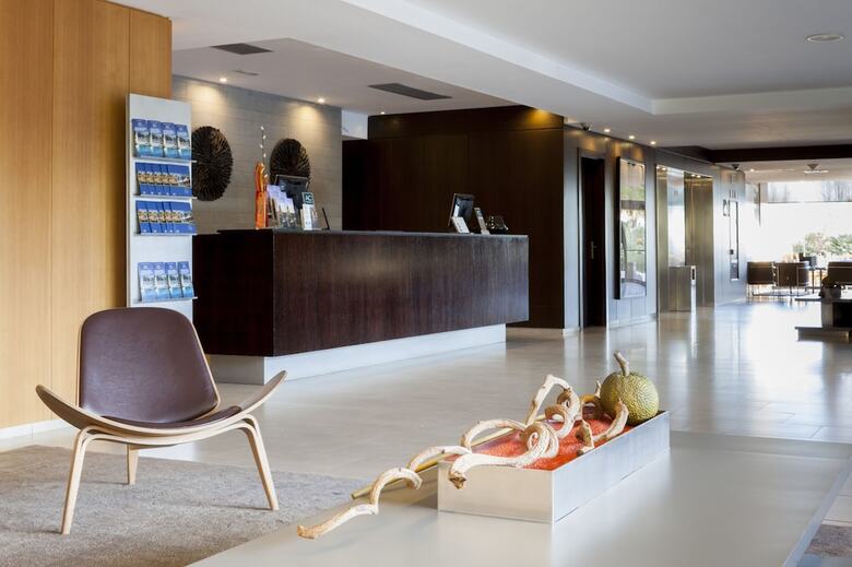 AC Hotel Gav� Mar By Marriott