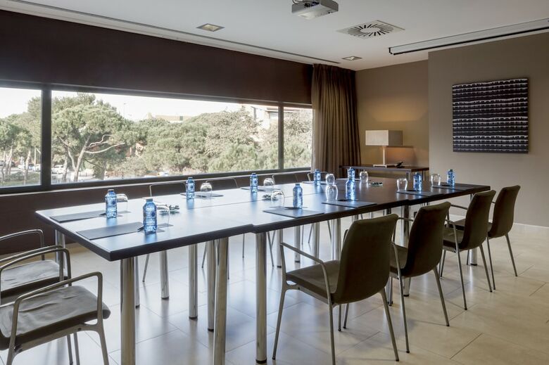 AC Hotel Gav� Mar By Marriott