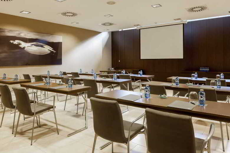 AC Hotel Gav� Mar By Marriott