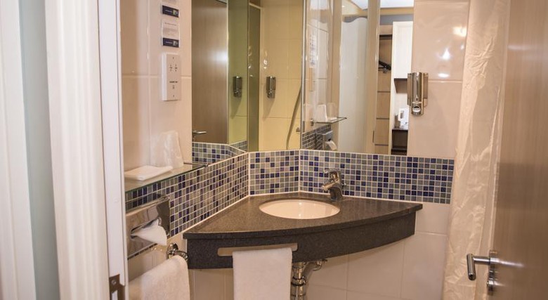 Hotel Holiday Inn Express Stansted Airport