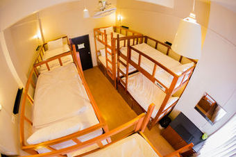 Pak-up Hostel